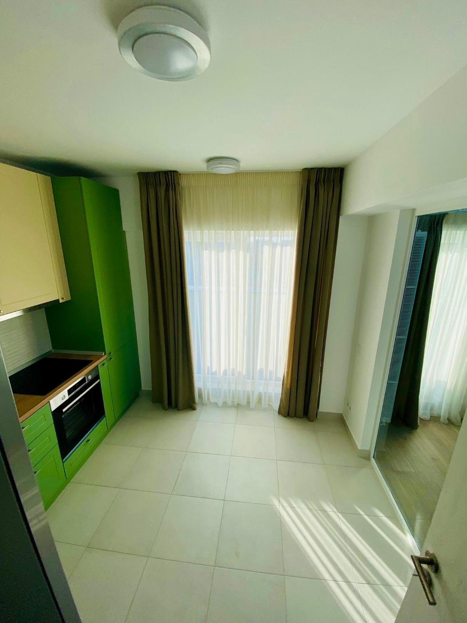 Penthouse View - Granvia Park Apartment Bucharest Exterior photo